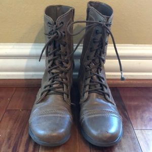 Steve Madden boots